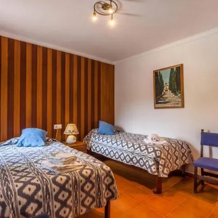 Sleeps 6 With Pool Air Con And Wifi Pollenca