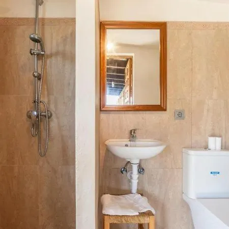 Villa Sleeps 6 With Pool Air Con And Wifi Pollenca